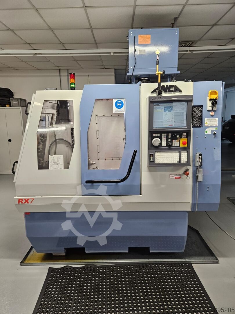 Tool grinder Michael Deckel S 11