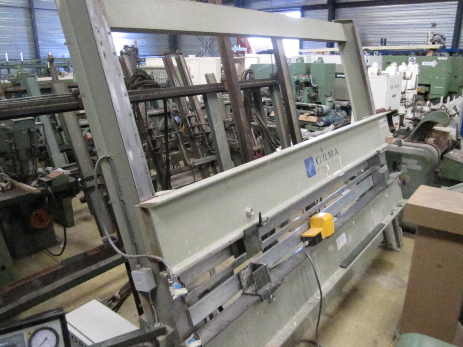 Presse Orma 3 000 x 1 500 mm