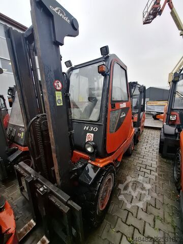 Stacker Linde H 30T