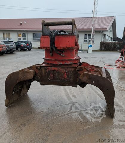 EXCAVATOR Case CX330