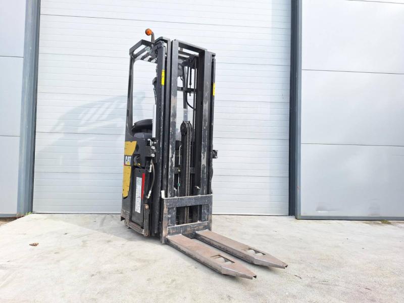 Gerbeur Caterpillar NSR20N