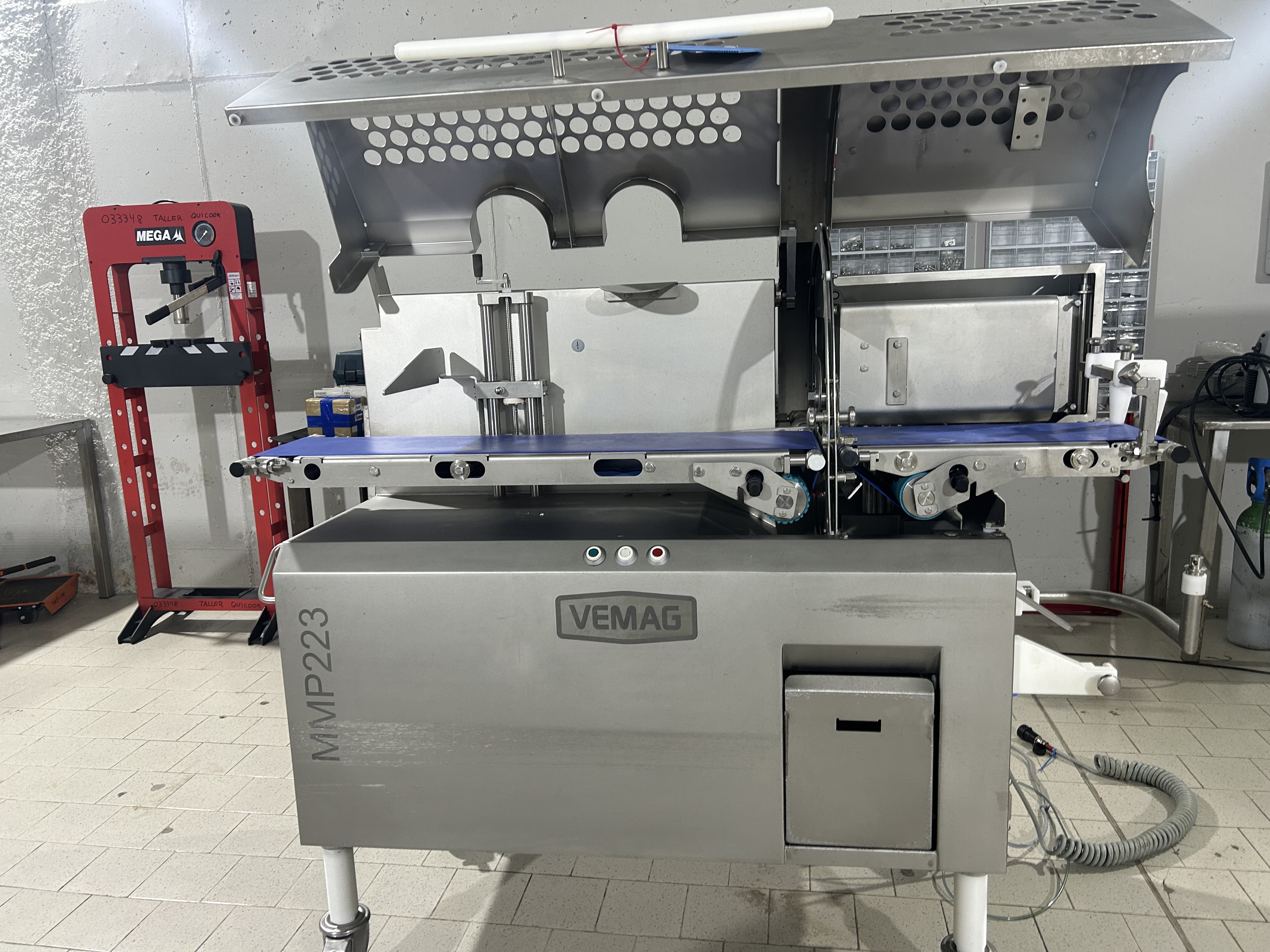 Machine de découpe de viande VEMAG MMP 223