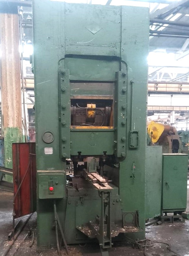 Presse Barnaul, Russia K8340