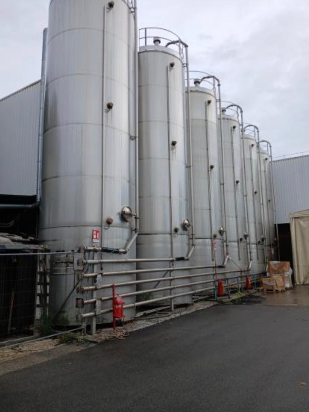 Silos en acier inoxydable pour polymères de 50 m³