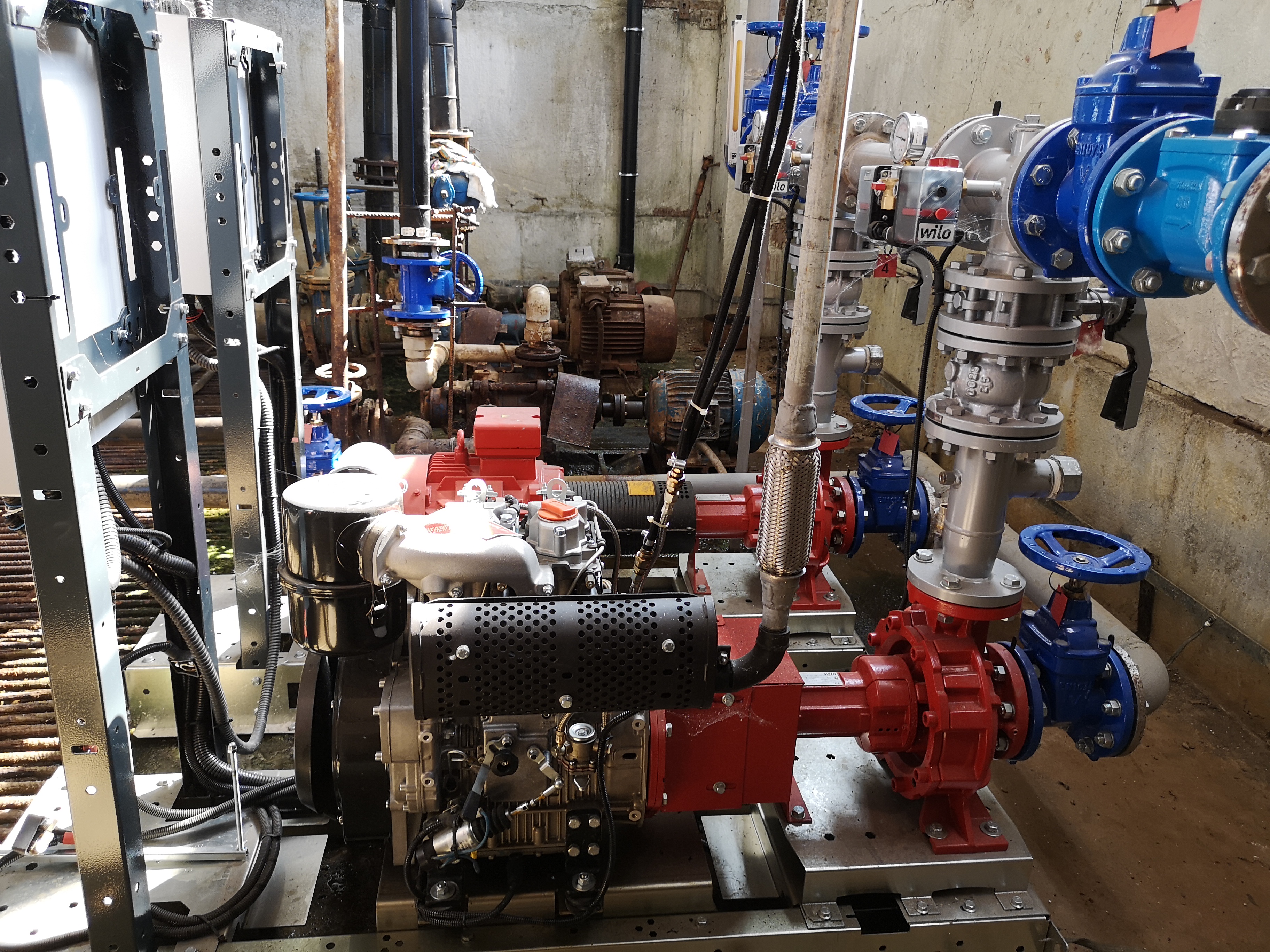 Pompe industrielle wilo SiFire-FIRST-65/200-178-17.7D