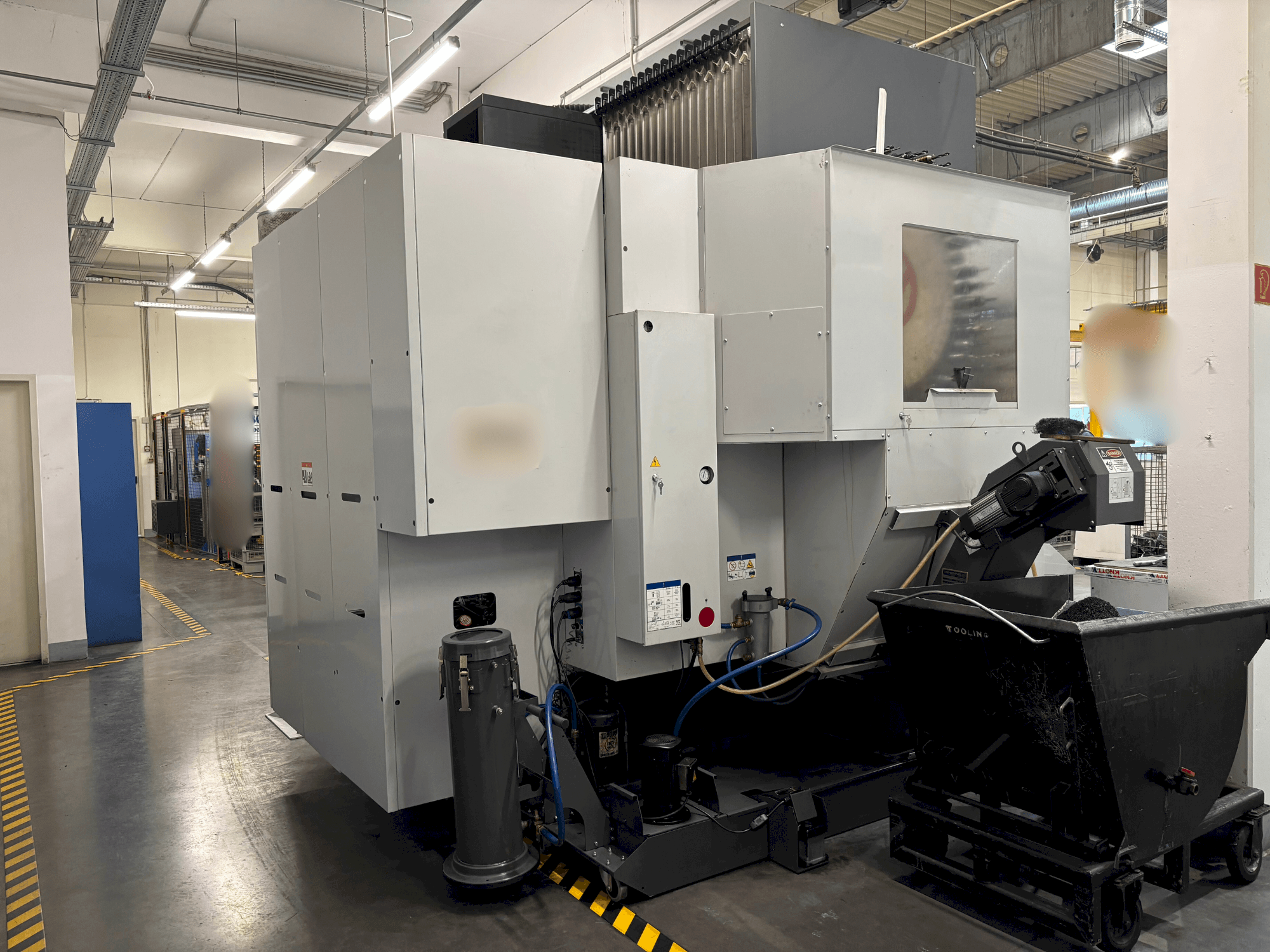Centre d'usinage 5 axes HAAS UMC-1000SS