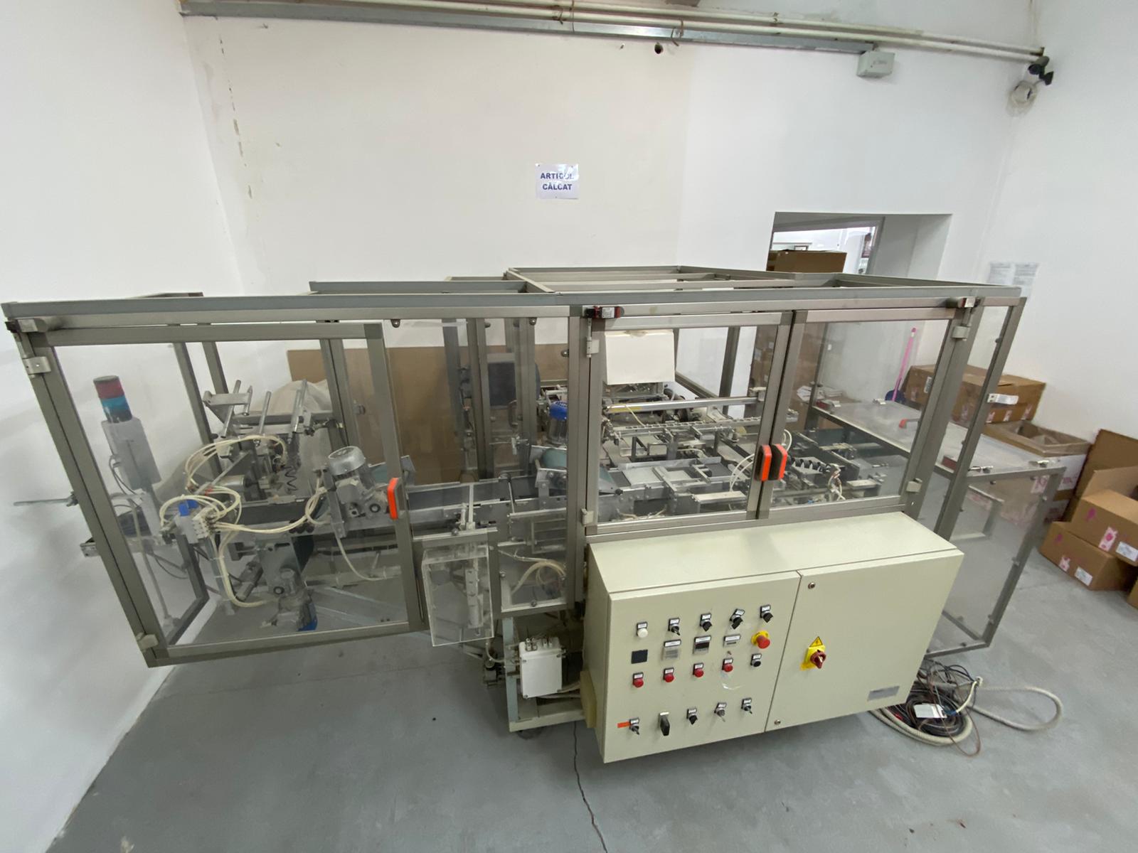 TINARELLI IM2 - COMPLEX Machine à plier et à ensacher les mi-bas et les collants