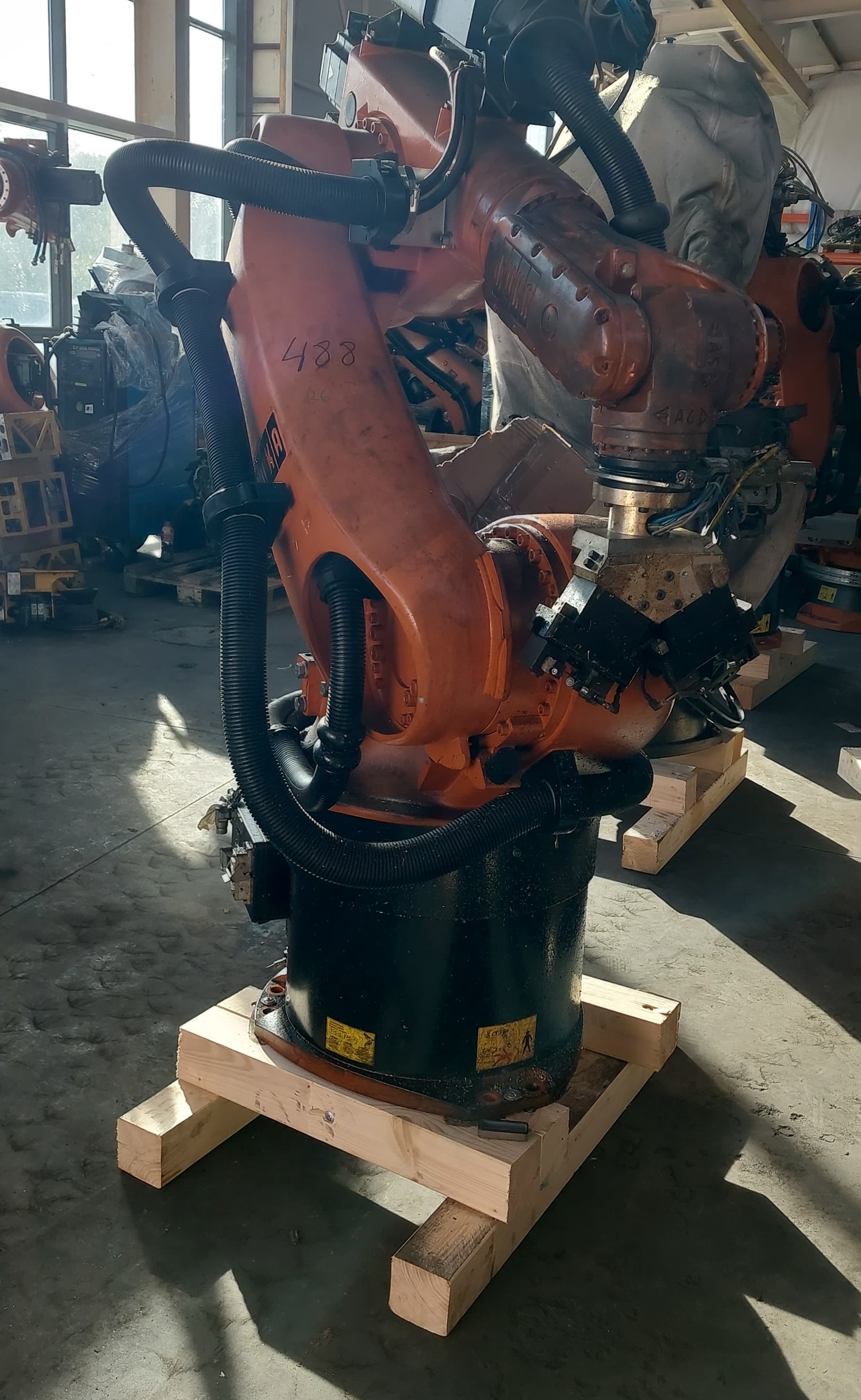 Robot industriel KUKA KR30 HA
