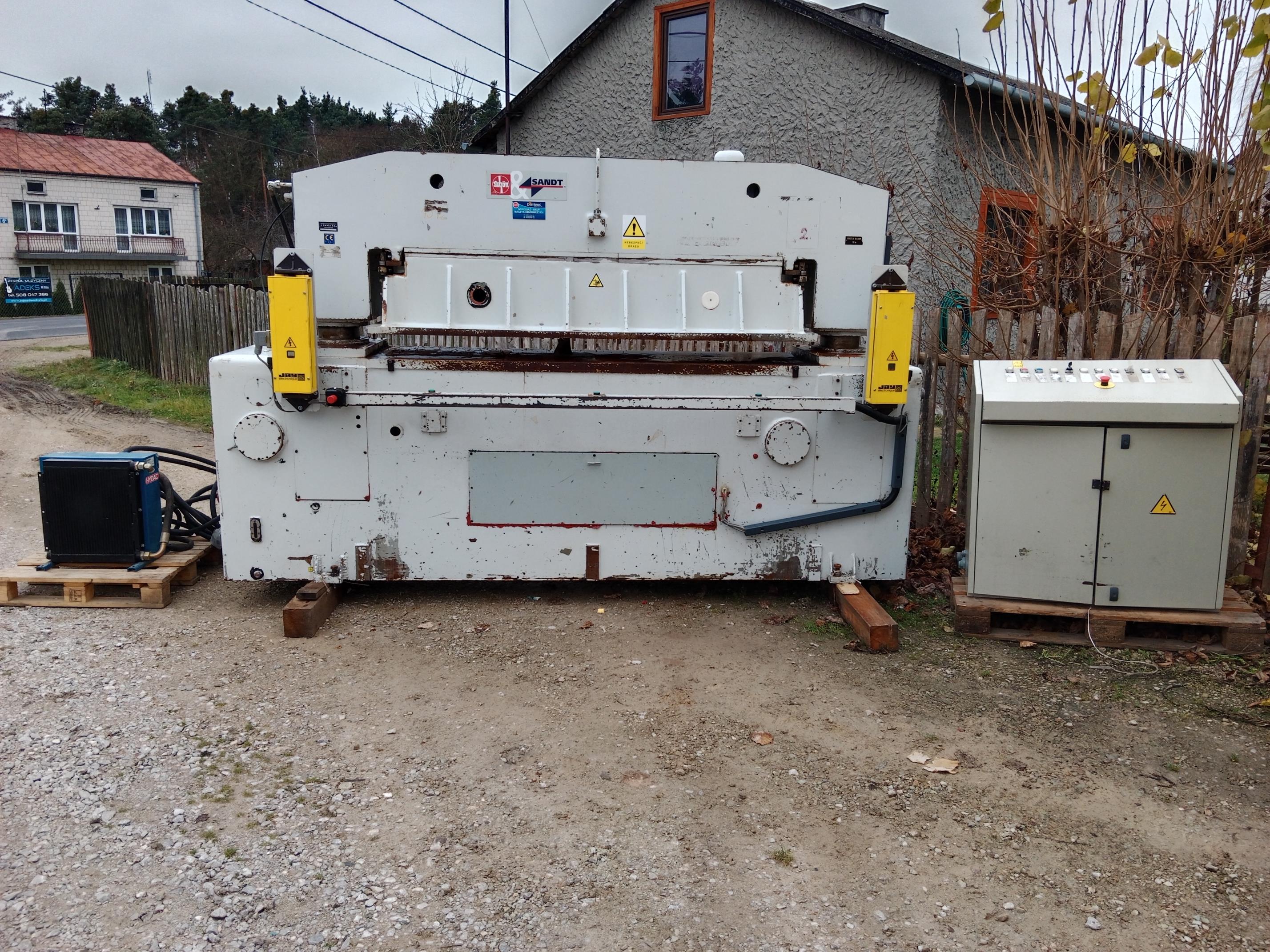 Machine plastique Sandt 562