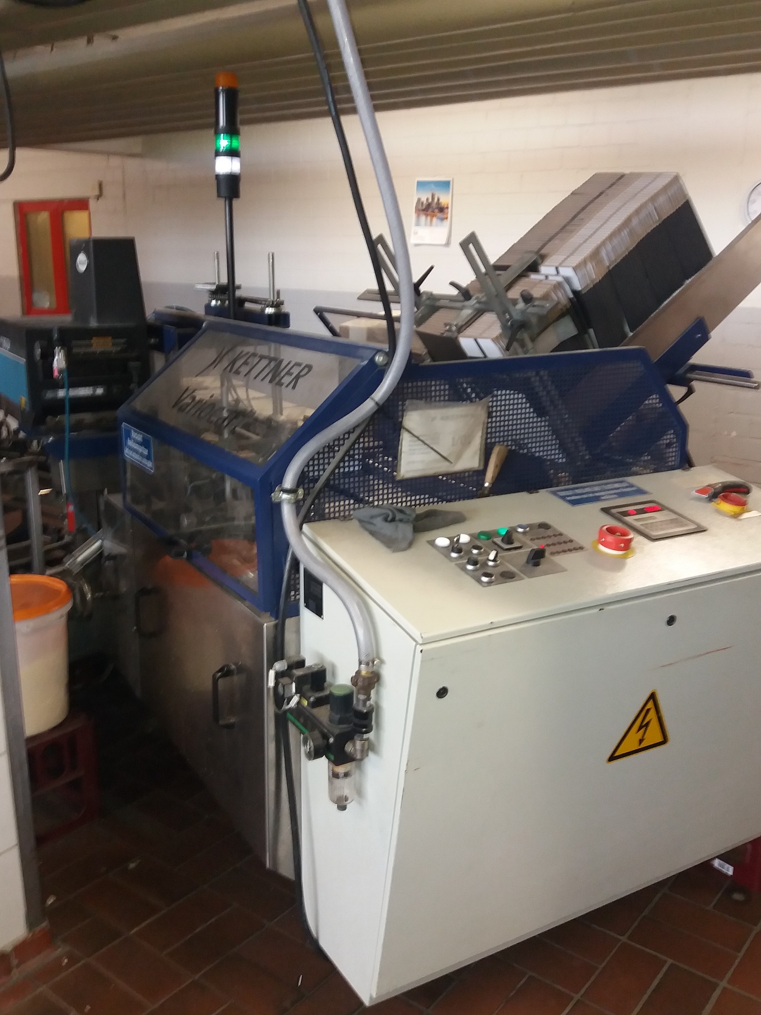 Etuyeuse Kettner / Krones Variocart C25