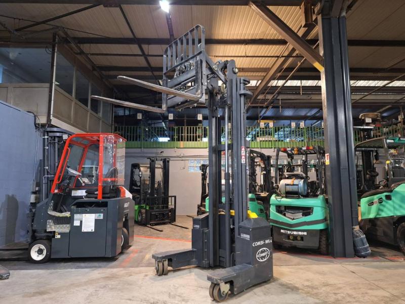 Gerbeur Combilift WR4