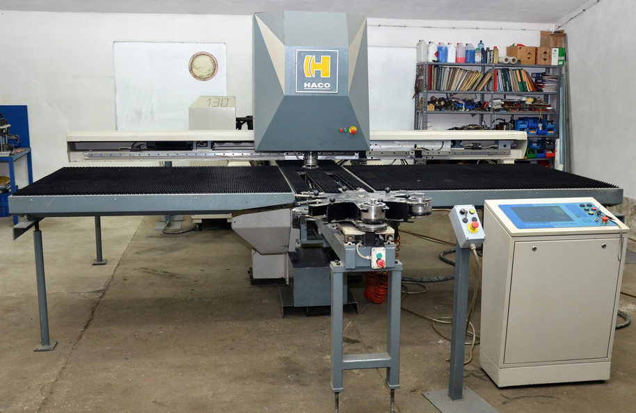 Poinçonneuse à cnc Haco OMATIC 130 DTRH