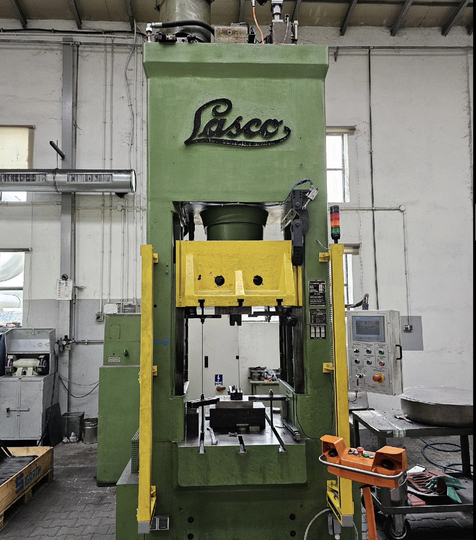 Presse hydraulique LASCO TSP 160 S