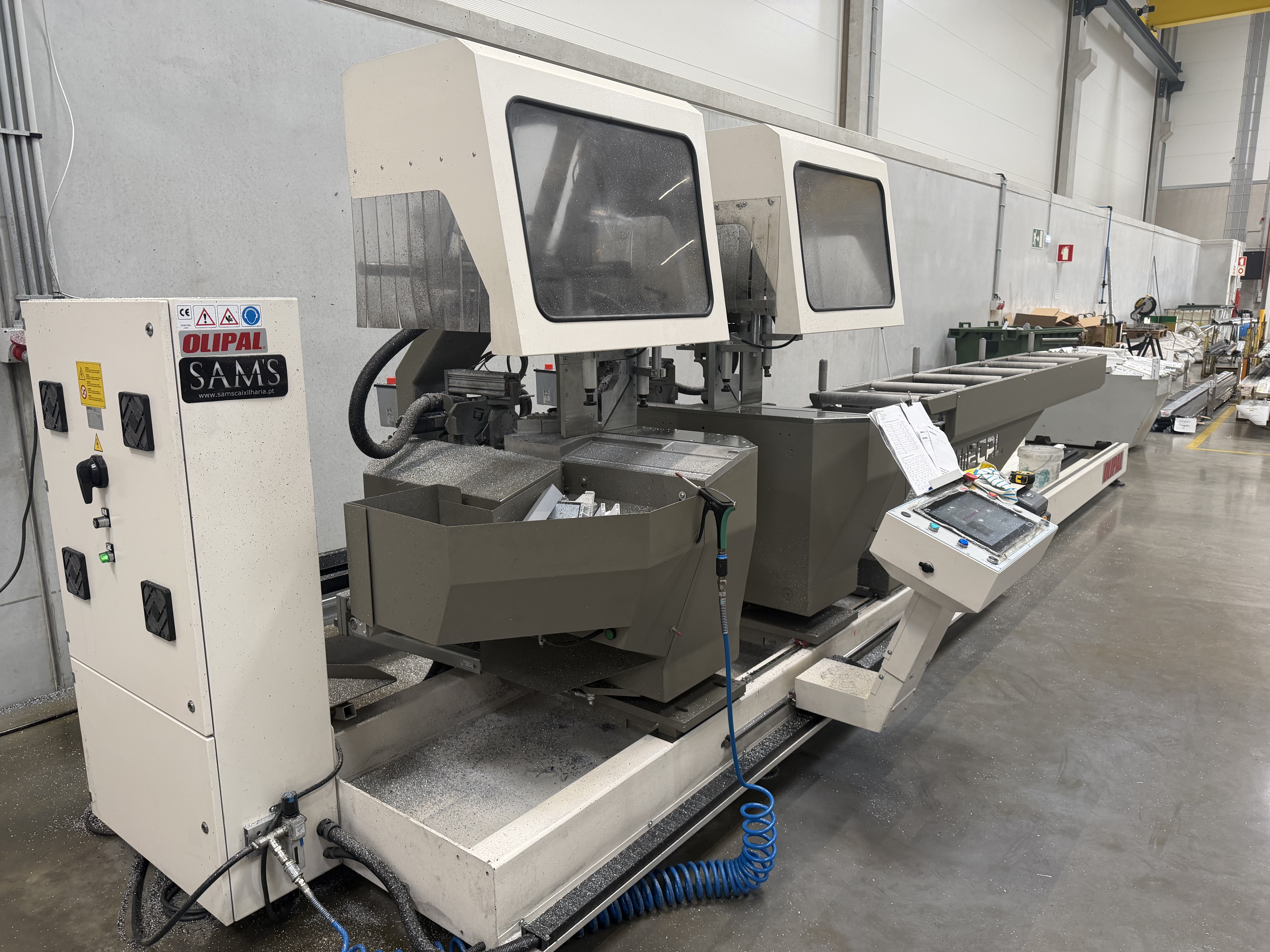 Centre d’usinage CNC bois 2016 MC304 ARIEL 5