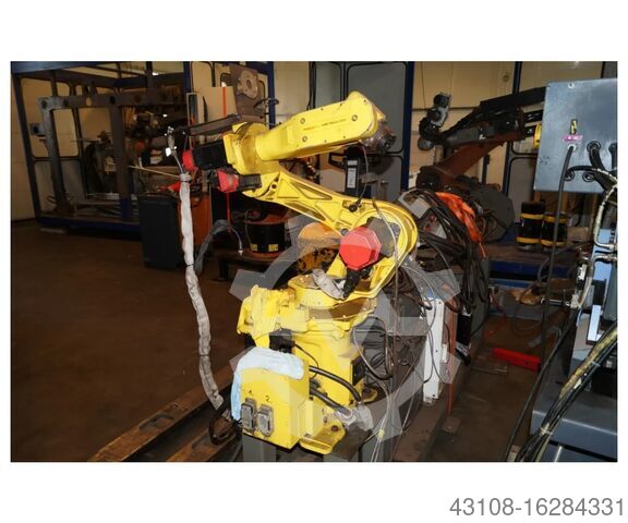 Industrial robot Comau Smart-5-NJ40-2.5