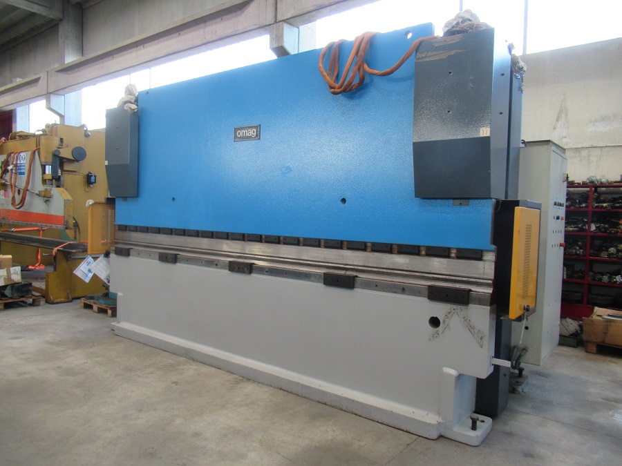 Presse plieuse OMAG PHB 16536
