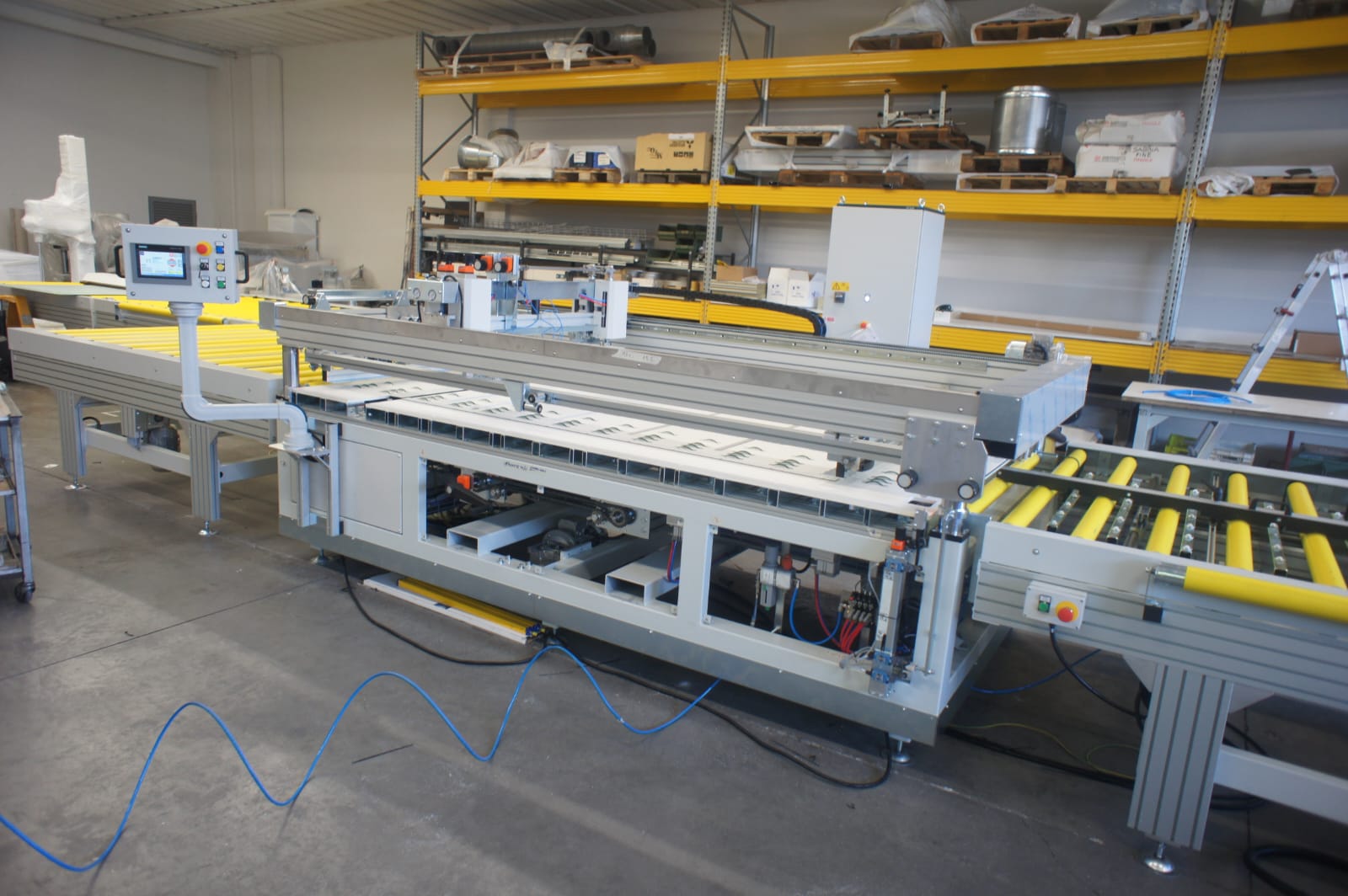 Machine de travail du verre COMSS SERIPLAN 1.6 x 3.0 – i 4.0