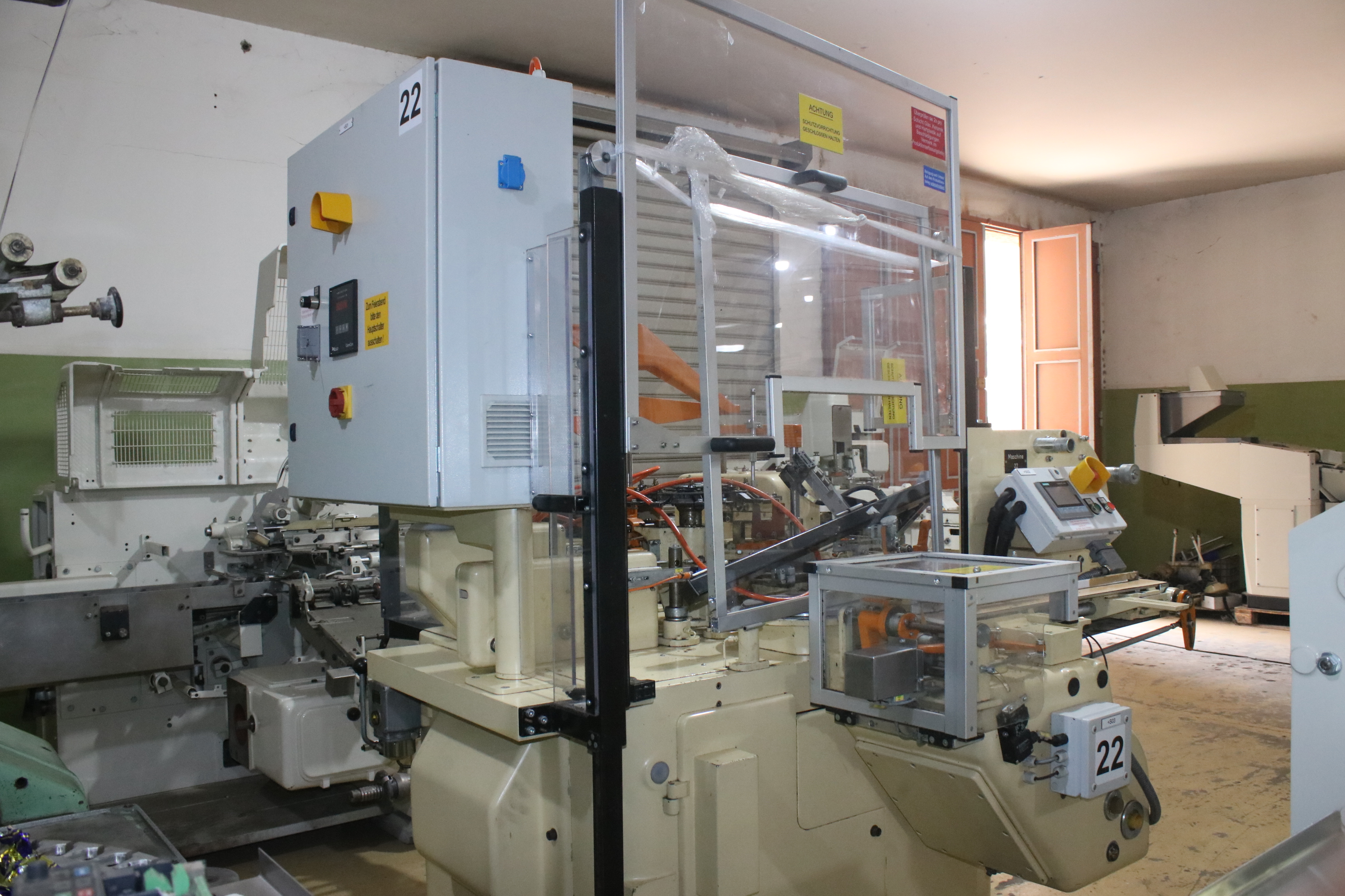 Machine de suremballage sous film rétractable Rasch RU
