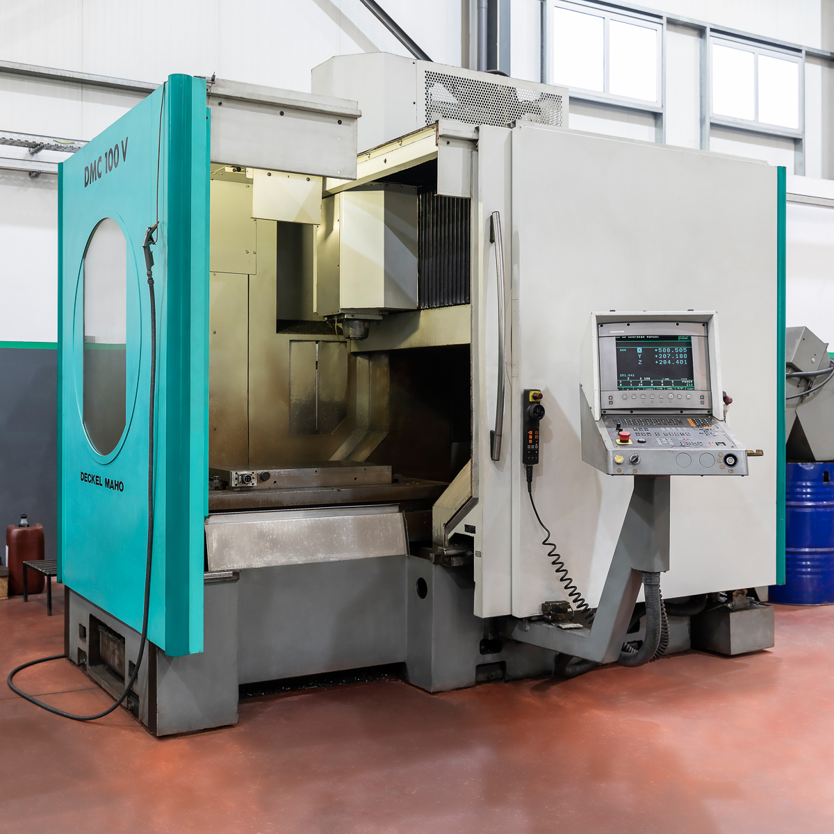 Centre d'usinage vertical Deckel Maho DMC 100V