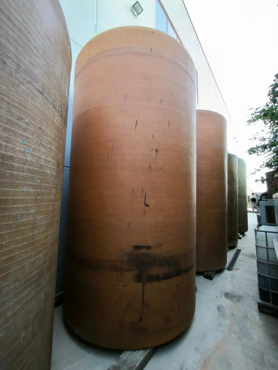 CUVE EN FIBRE DE 11 000 LITRES_89