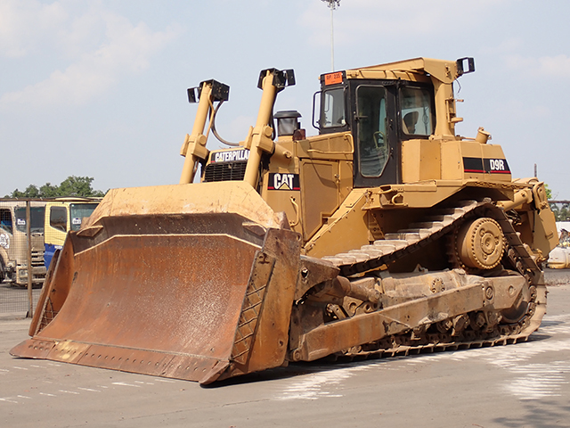 Bulldozer CATERPILLAR D9R