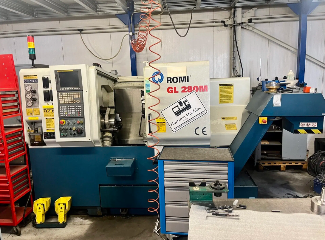 Tour cnc avec outils fixes ROMI GL280M d'occasion