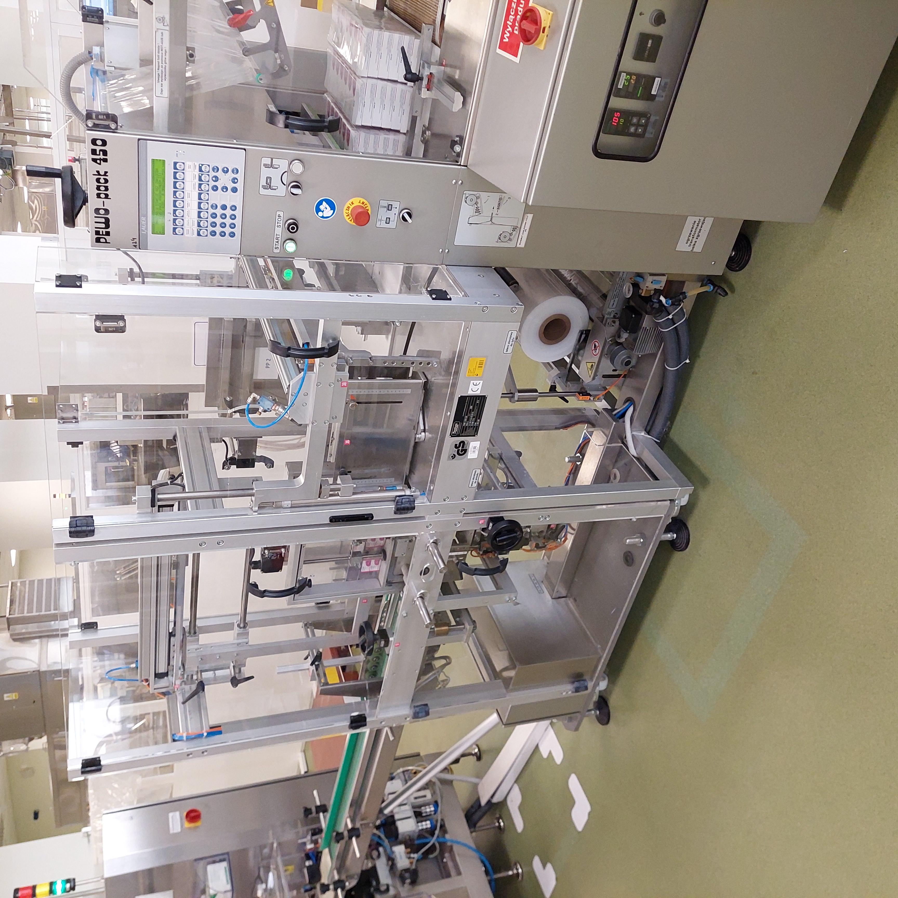 Machine à emballer les cartons sous film Pewo-PACK 450 SN PESTER