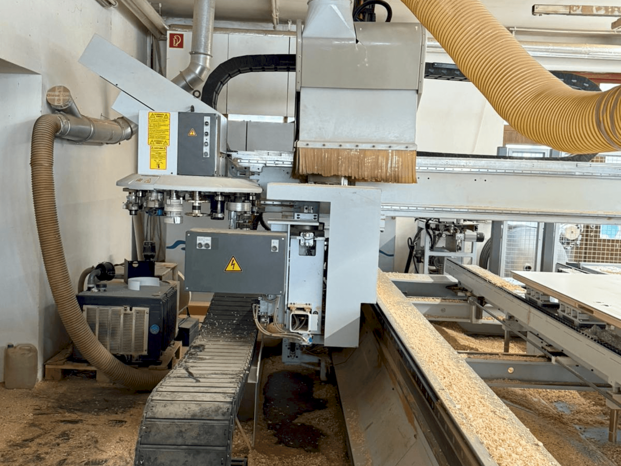 Centre d'usinage CNC pour le bois HOMAG PROFI BAZ20/30/16/V/D