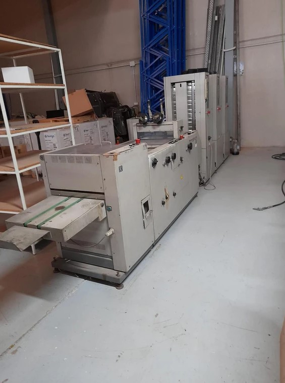 Assembleuse Horizon MC-80 a