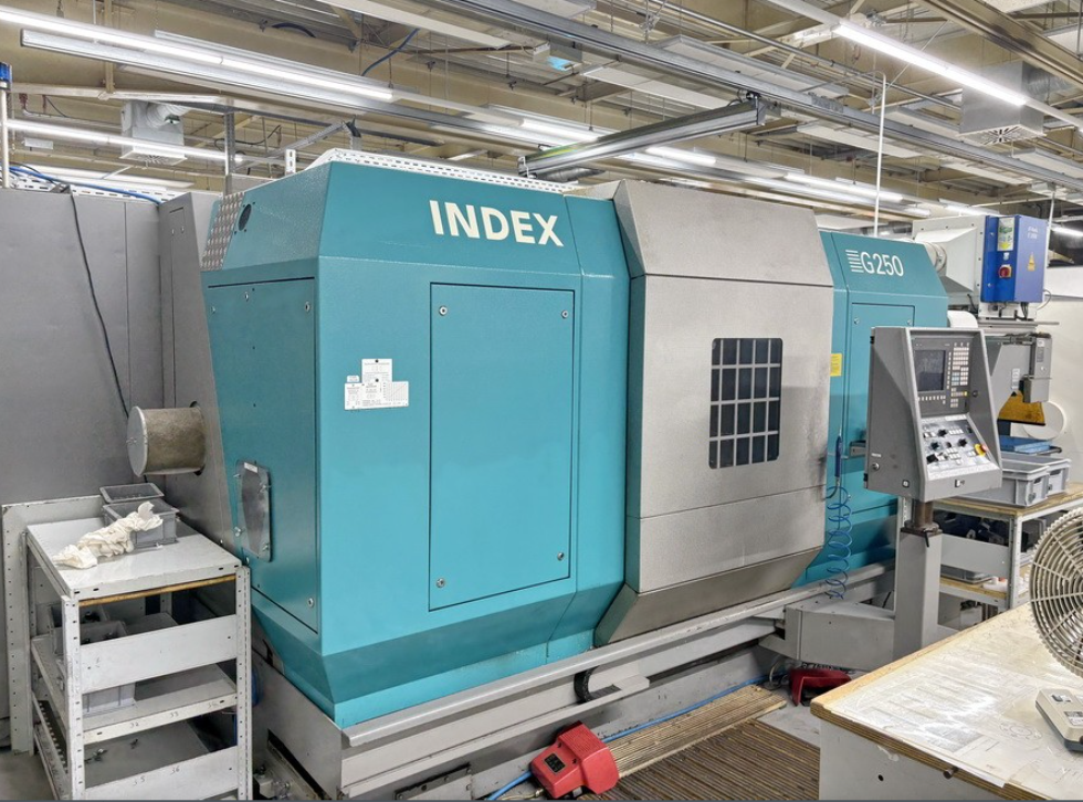 Tour motorisé cnc INDEX G 250 2A Ratioline d'occasion