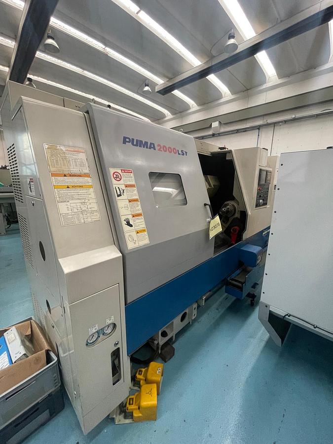 Tour motorisé cnc Daewoo Puma 2000 LSY d'occasion