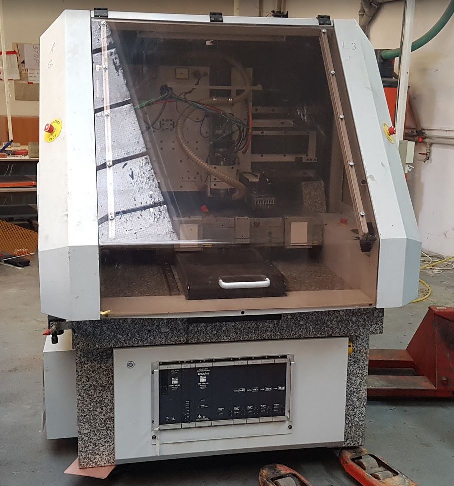 Machine de fabrication et assemblage de circuits imprimés LENZ RLG 470-2
