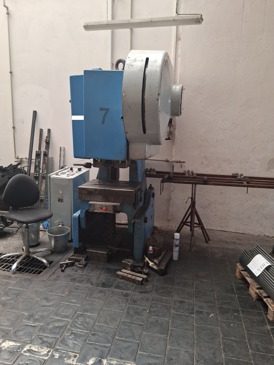 Presse excentrique Smeral LEN 40 C