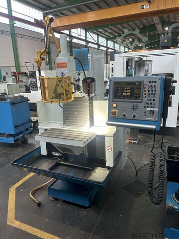 Milling machine HERMLE UWF 900 E