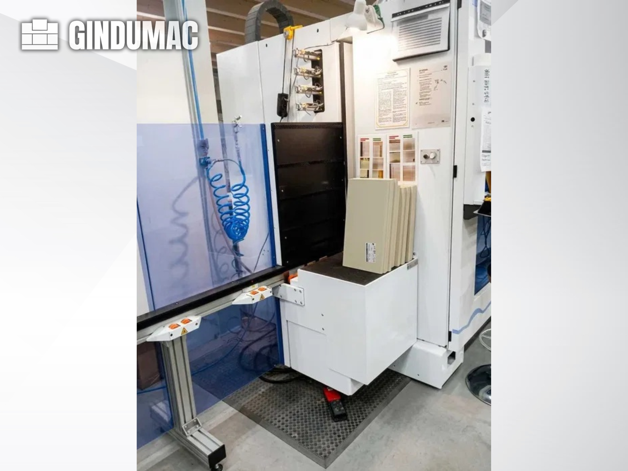 Centre d’usinage CNC bois HOMAG OPTIMAT BHX 200