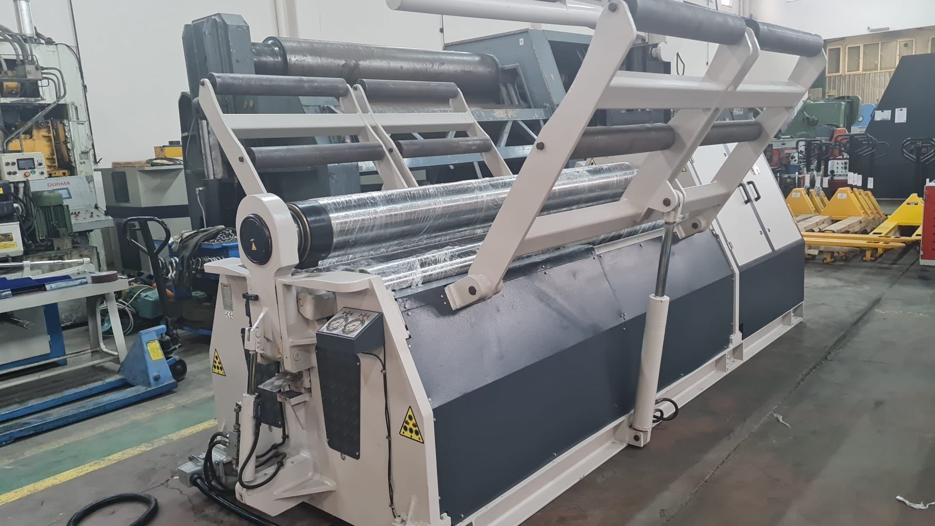 Rouleuse à 4 rouleaux Sahinler 4R HS 25-260