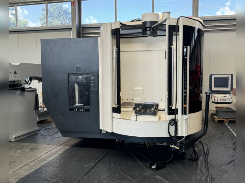 Centre d'usinage 5 axes DECKEL MAHO DMC 80U duoBlock
