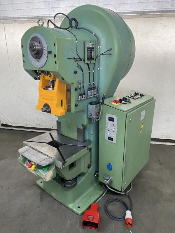 Presse excentrique HELMERDING EH 25 B