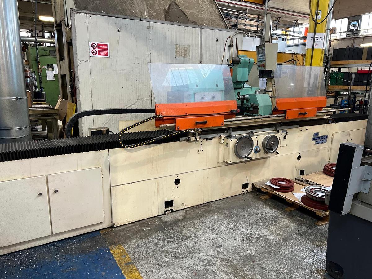 Rectifieuse cylindrique ROBBI OMICRON 1500 I/E d'occasion