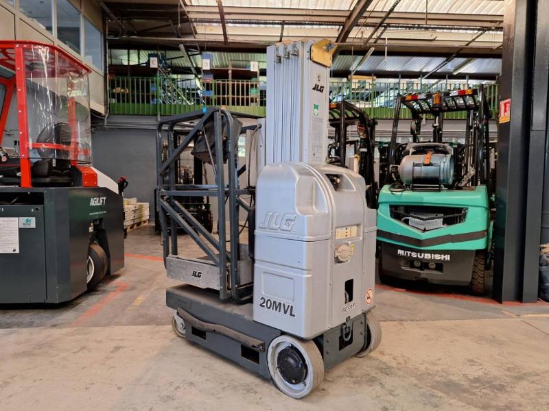 Machine de manutention JLG 20MVL