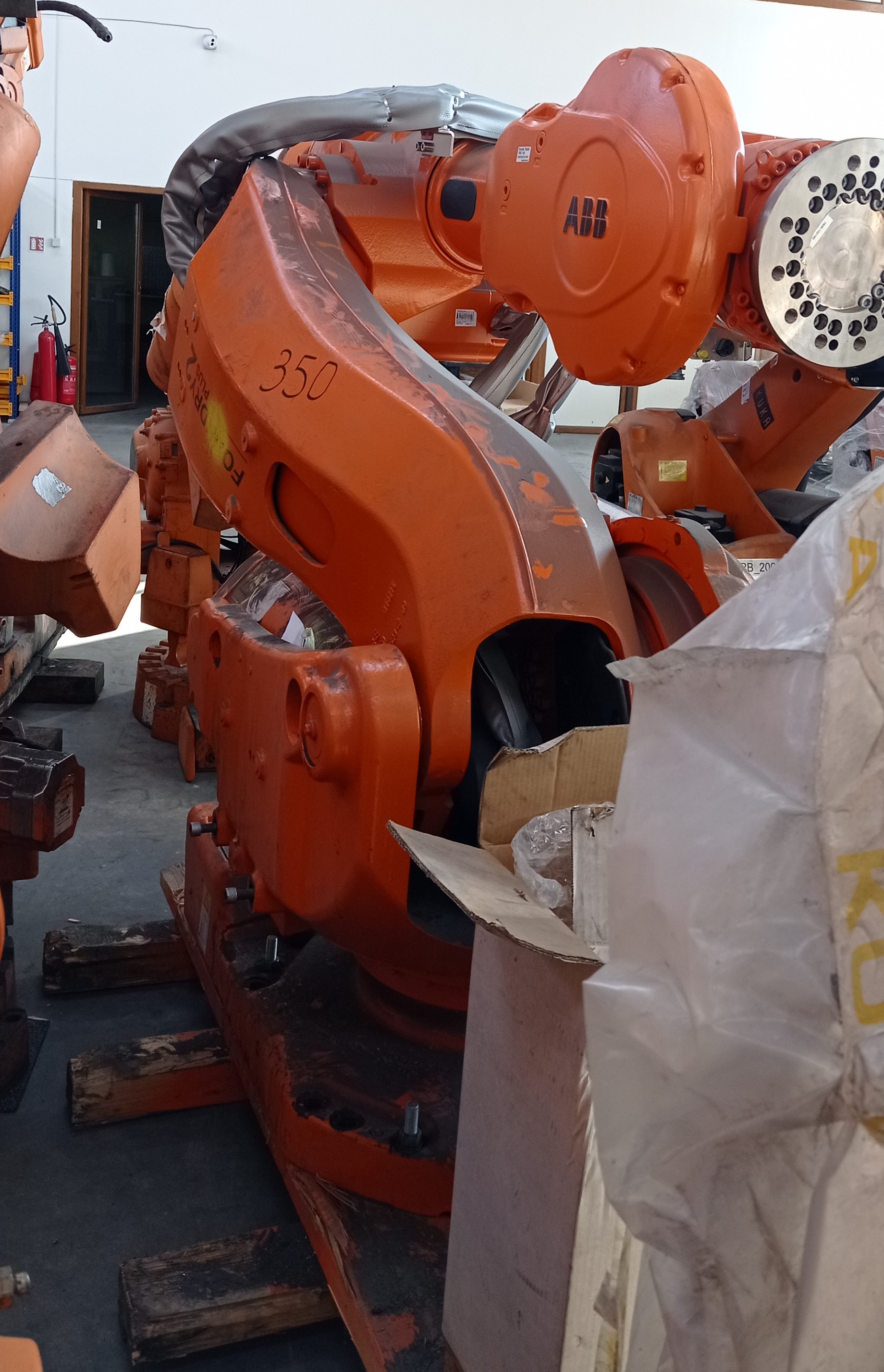 Robot industriel ABB IRB7600-400/2.55 M2004 Foundry Plus