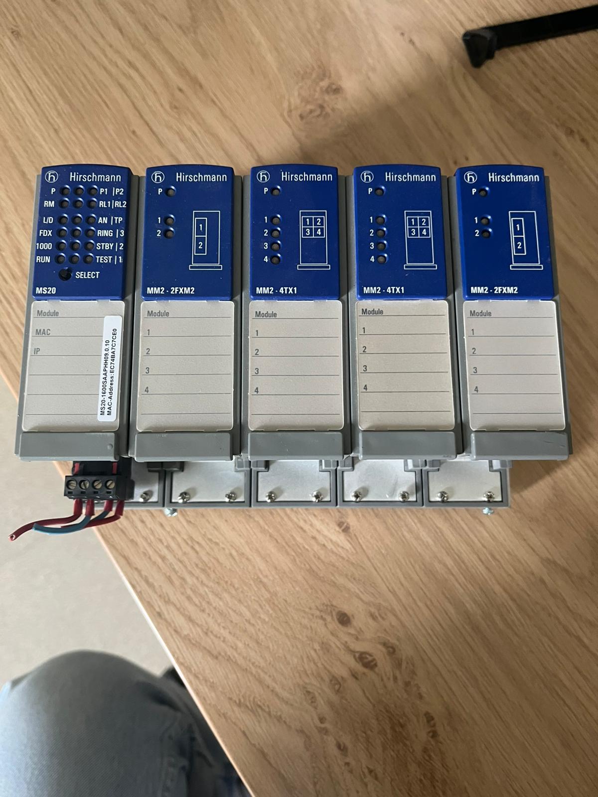 Hirschmann MS20 Switch Ethernet Industriel Modulaire MM2 2FX 4TX PLC Network