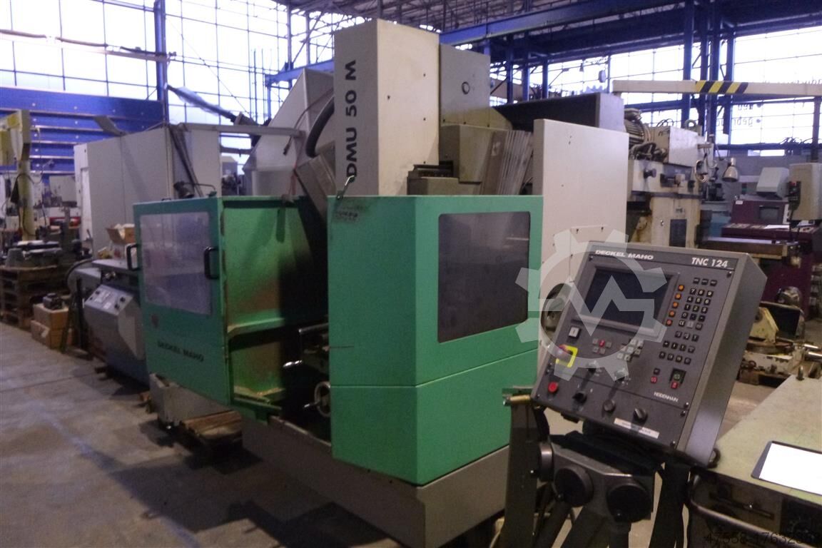 Machining Center - Vertical DECKEL MAHO DMU 50 M - 5 axis