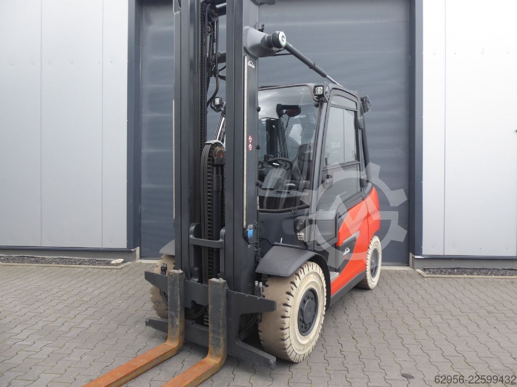 Electric 4-wheel forklift Still RX20-16P