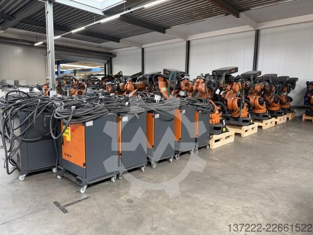 Industrial robot Cobot UR10 CB3