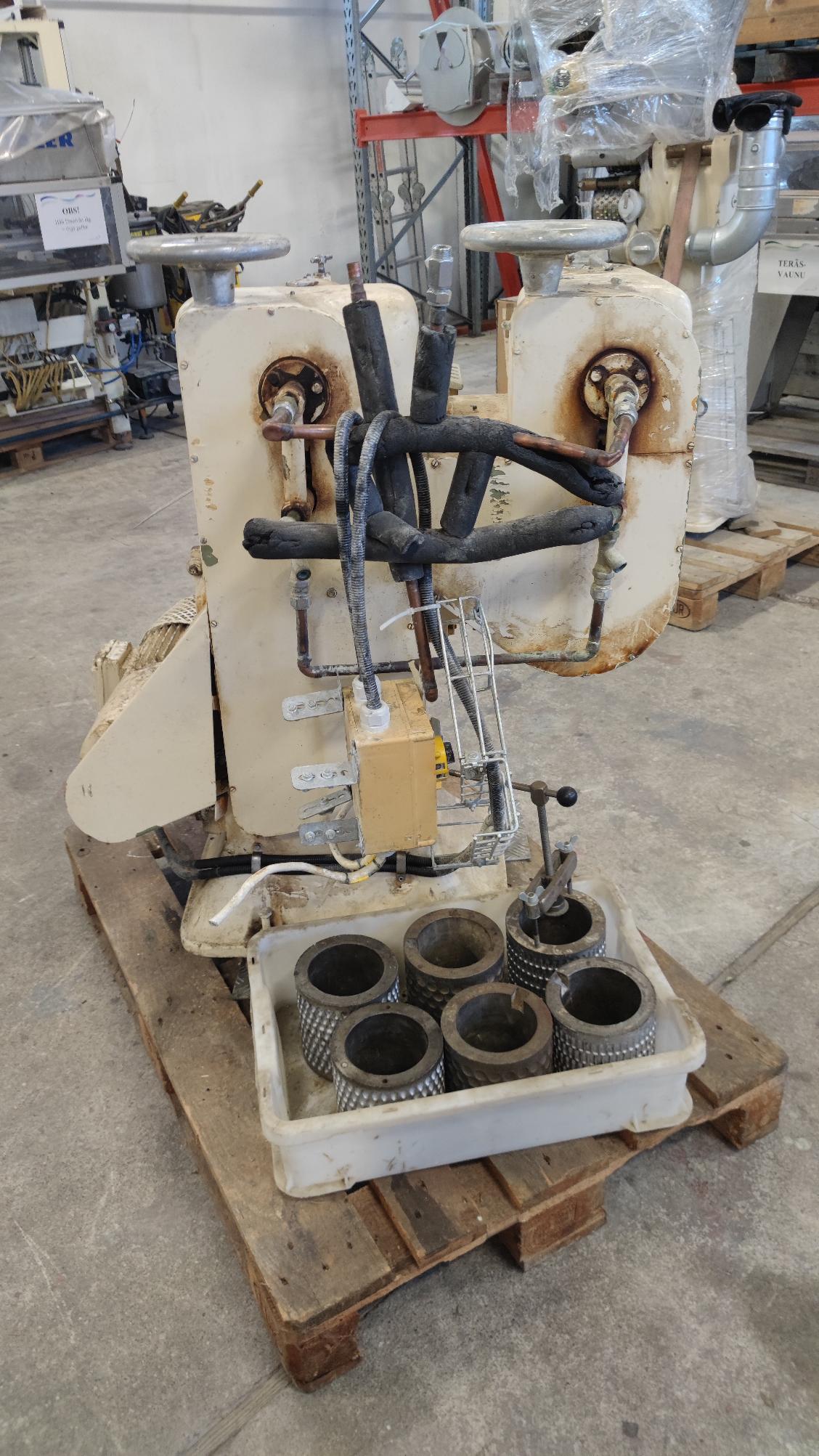 Machine pour la confiserie Hema 48-A-B, 73 A