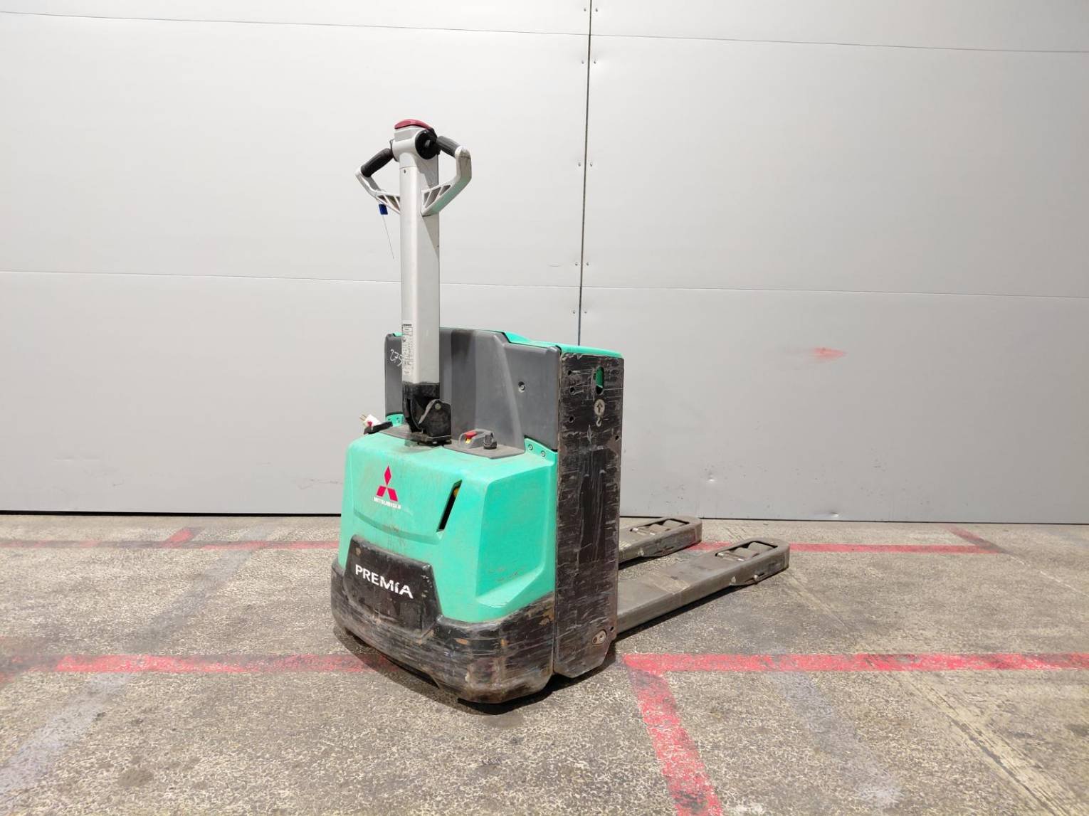 Machine de manutention Mitsubishi PBP16N2 - ACCOMPAGNANT