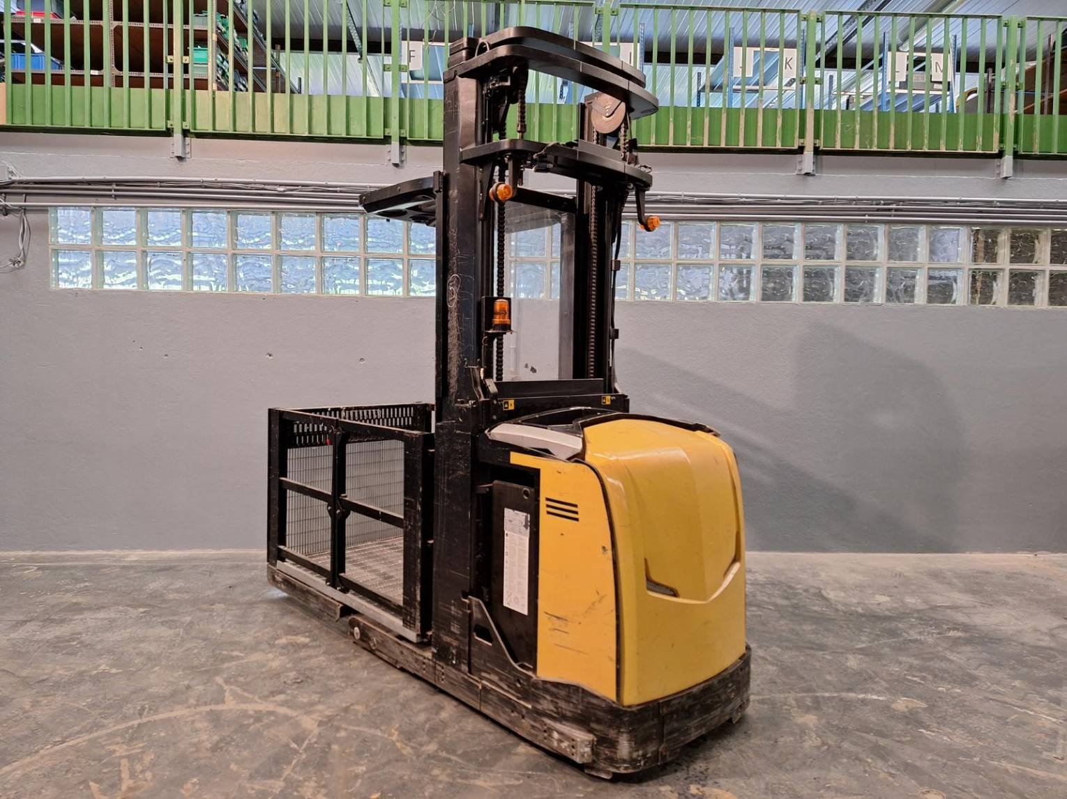 Chariot élévateur électrique Caterpillar NOH10N