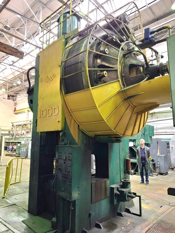 Presse TMP Voronezh Russia KB8040