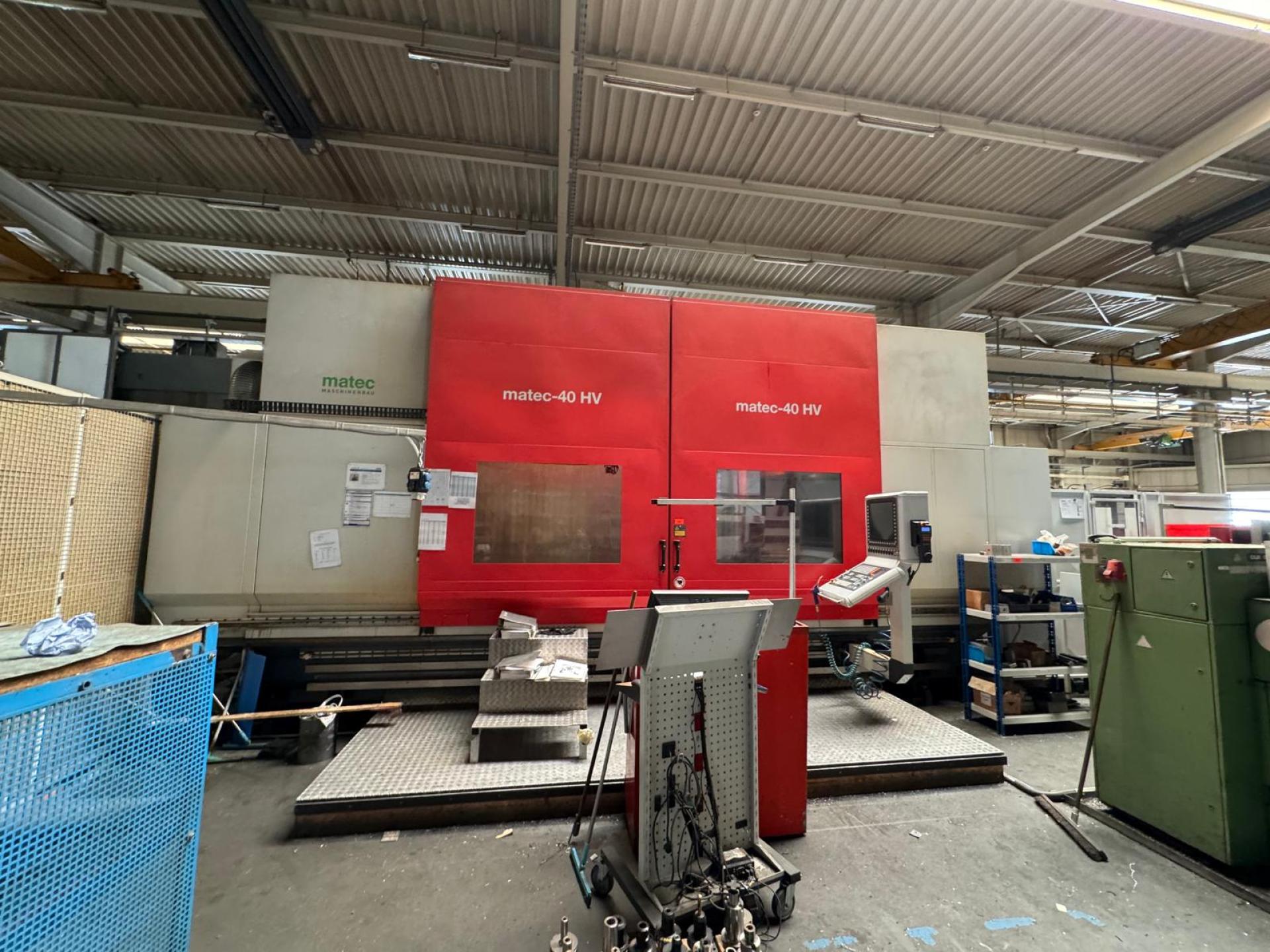 Centre d'usinage 5 axes MATEC 40HV